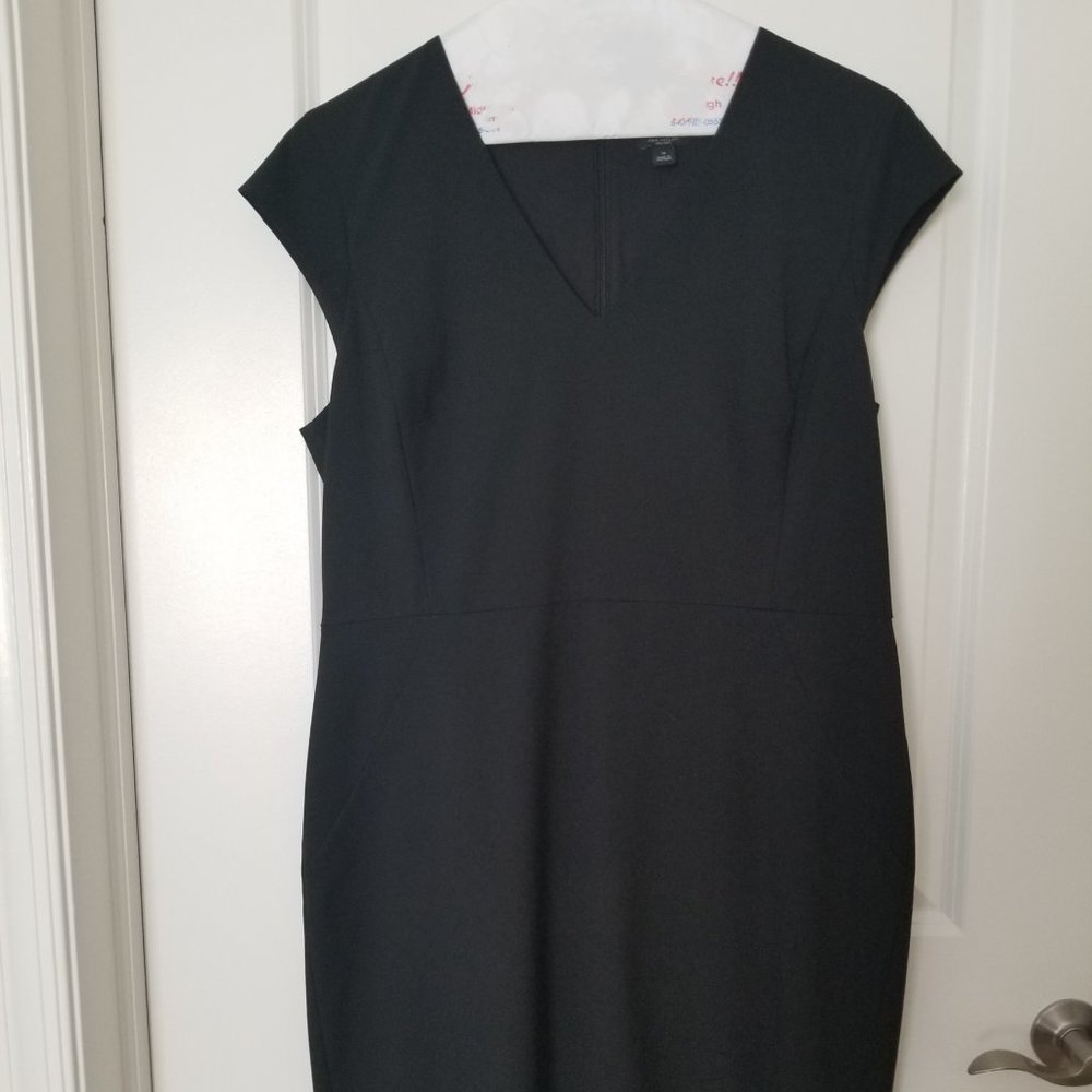 Ann Taylor Factory Black Sheath Dress V-neck
